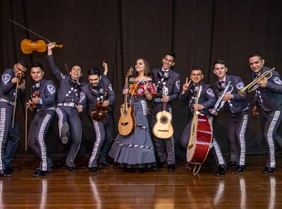 Foto-de-portada-Mariachis-en-Medellín2