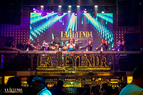 Mariachis en la Ceja
