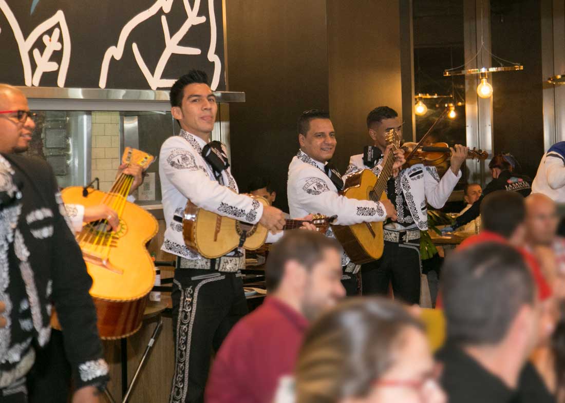 Mariachis para cumpleaños maraichis en bello